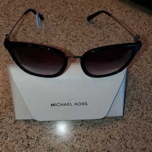 Micheal kors sunglasses